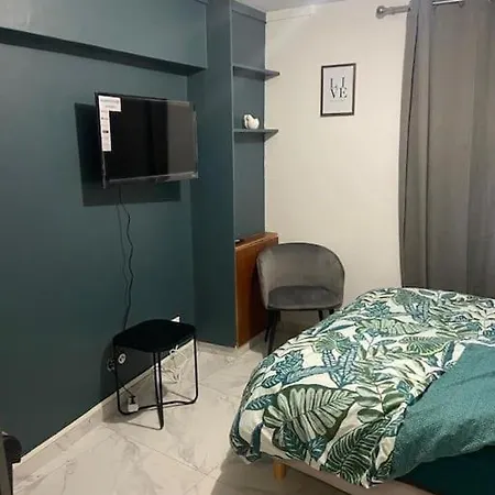 Apartment Dans Maison *