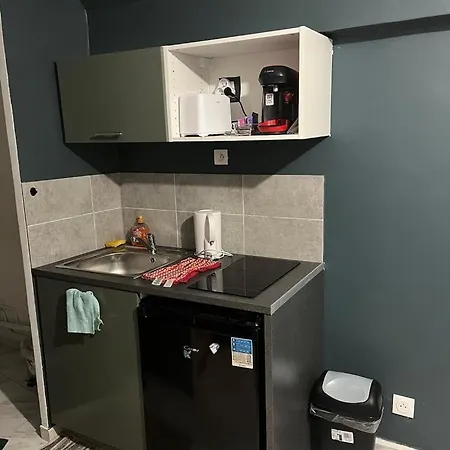 Dans Maison Apartment *